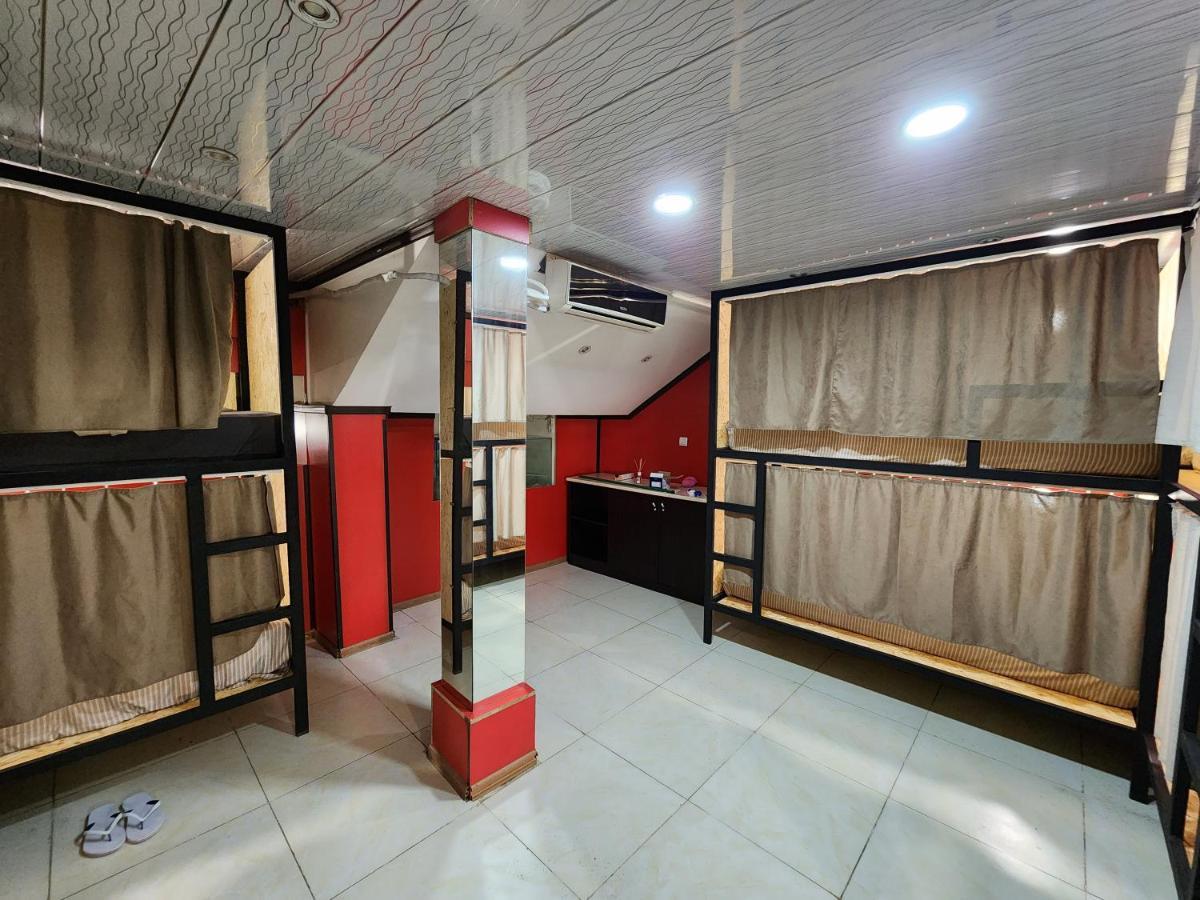 Gala Hostel Τυφλίδα Εξωτερικό φωτογραφία