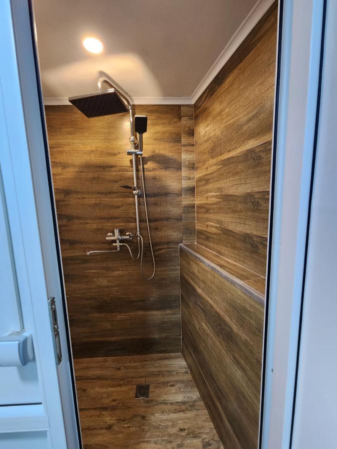 Gala Hostel Τυφλίδα Εξωτερικό φωτογραφία